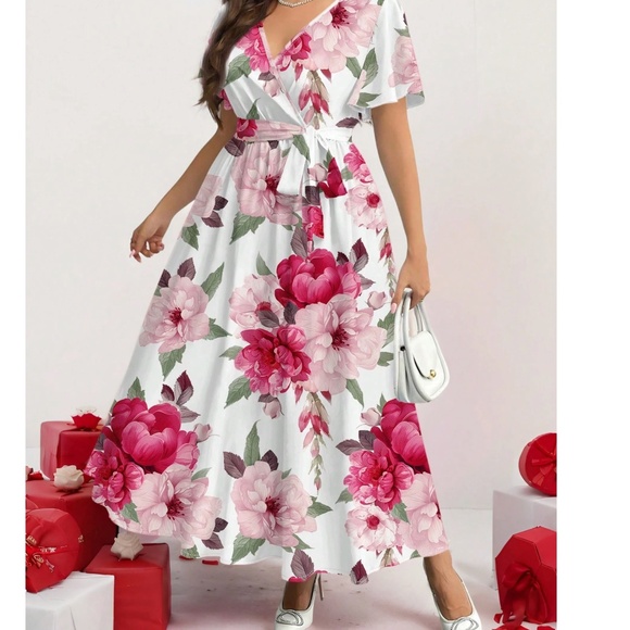 Plus Floral Print Surplice Butterfly Sleeve Maxi Dress - Picture 1 of 5